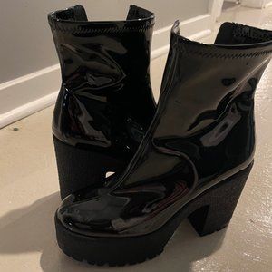 Steve Madden Black Platform Boots, Size 8